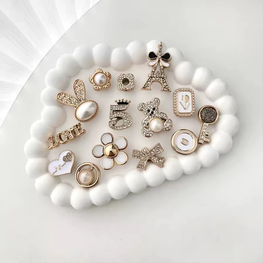 Elegant Gold & Pearl Crocs Jibitz - Picture 2 of 2